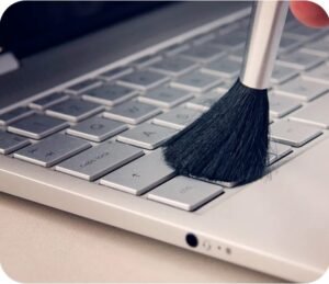 Εσωτερικός Καθαρισμός Laptop